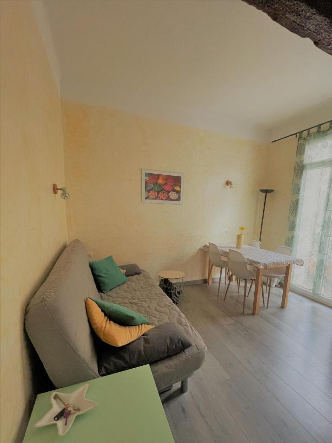 Les 12 Sables Apartment Le Lavandou Exterior foto