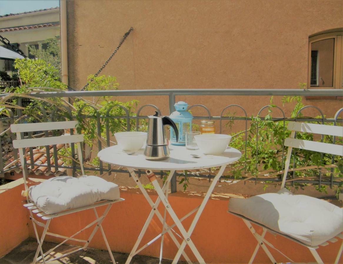 Les 12 Sables Apartment Le Lavandou Exterior foto