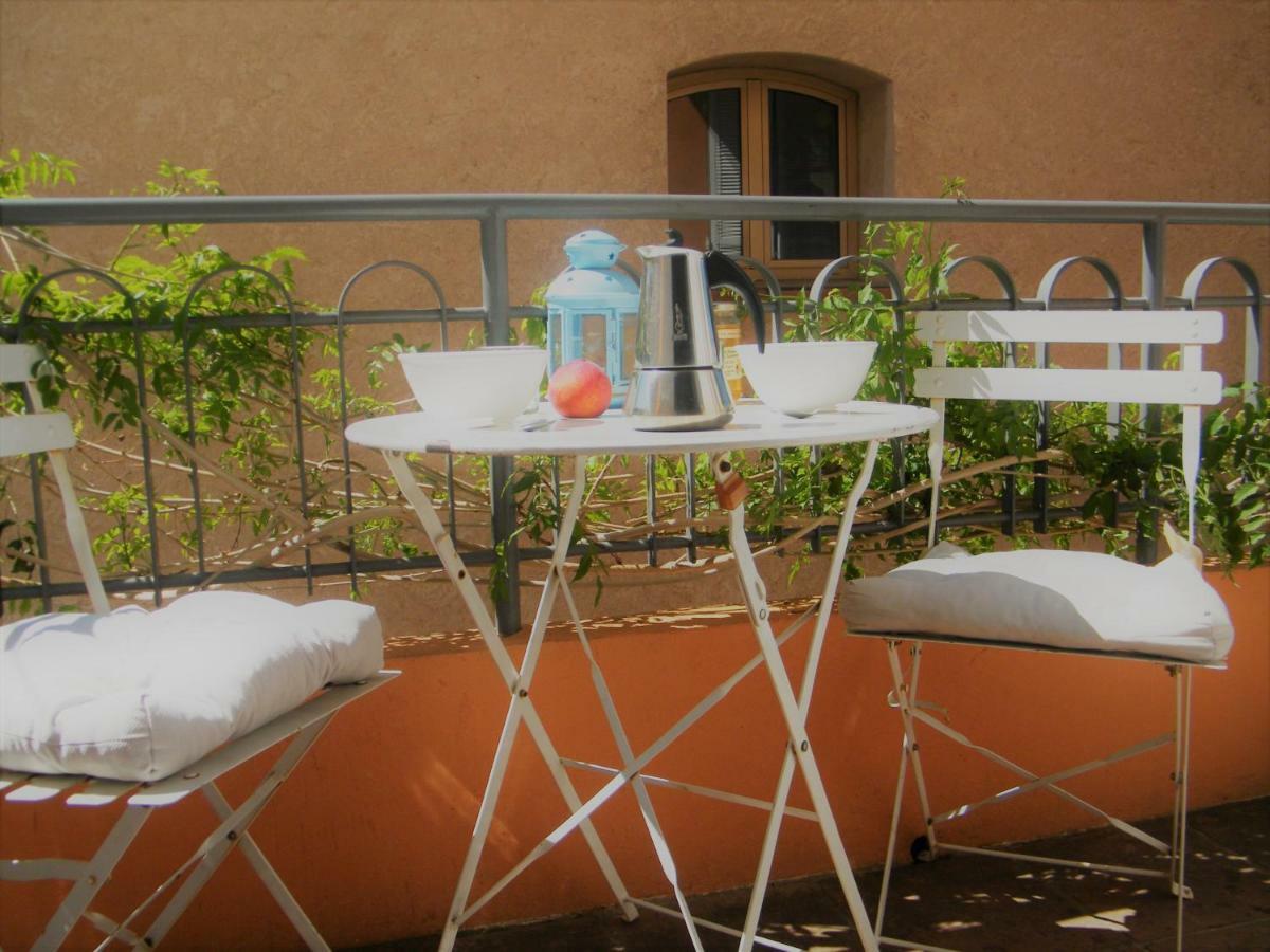 Les 12 Sables Apartment Le Lavandou Exterior foto